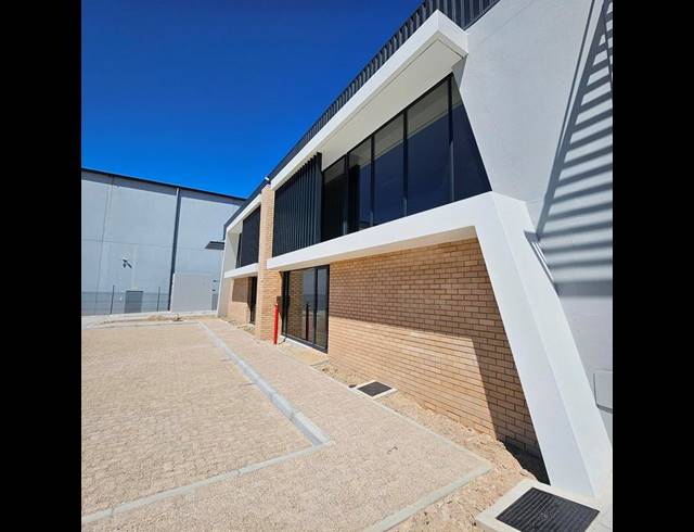 INDUSTRIAL PROPERTY TO RENT IN STIKLAND INDUSTRIAL